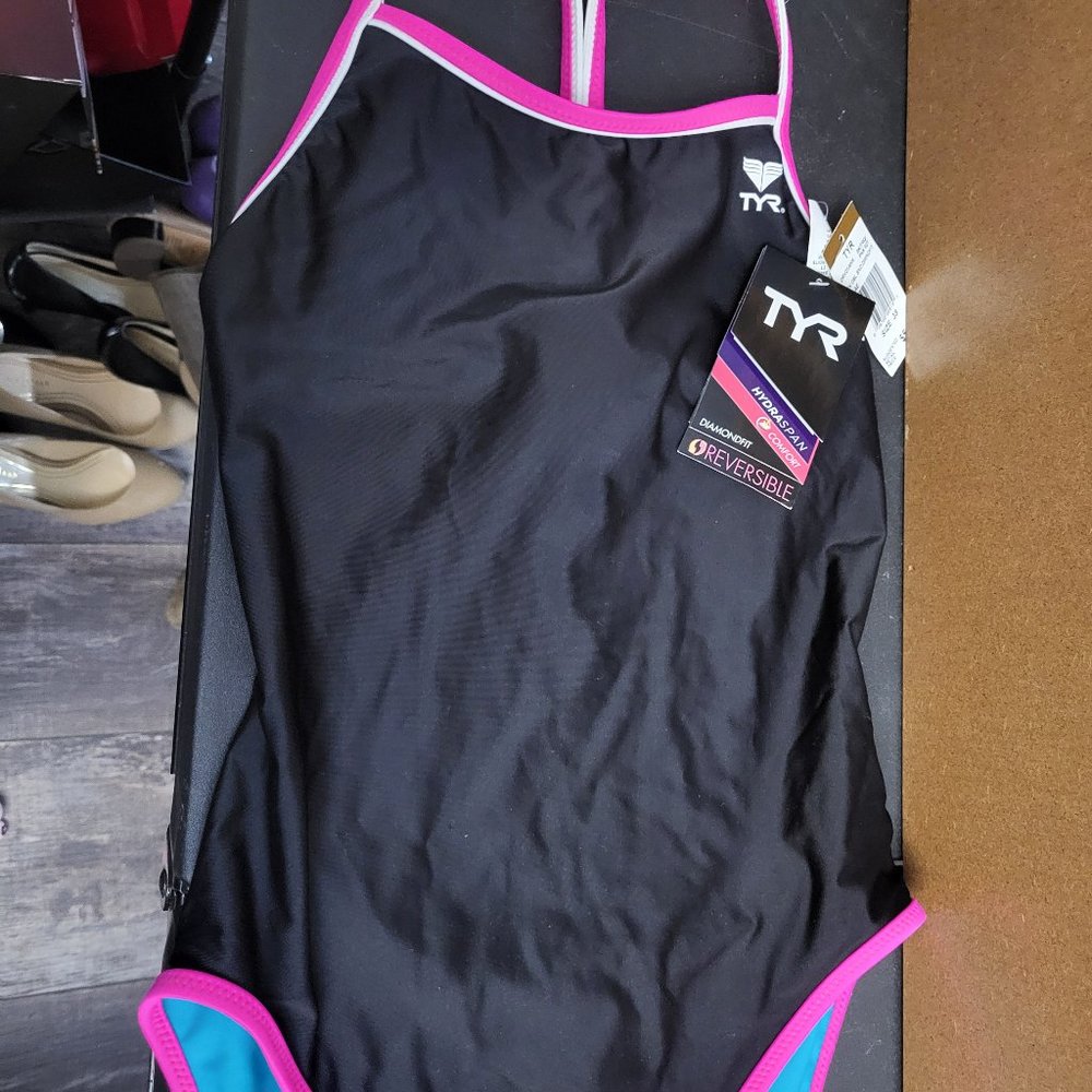TYR HydraSpan Double Binding Reversible DiamondFit 1pc Swimsuit Black Turq Sz 38